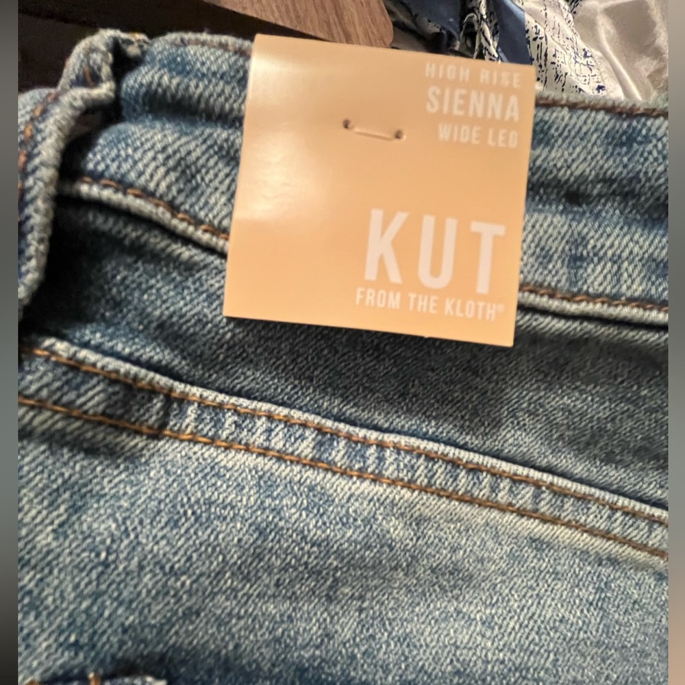Kut from the Kloth Light Blue Wide Cuff Jeans - Picture 7 of 11